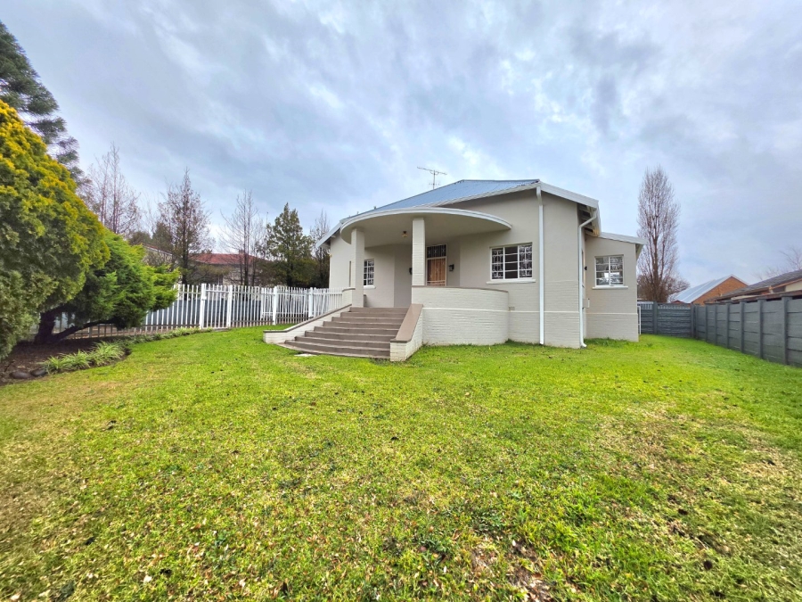 3 Bedroom Property for Sale in Eureka Free State